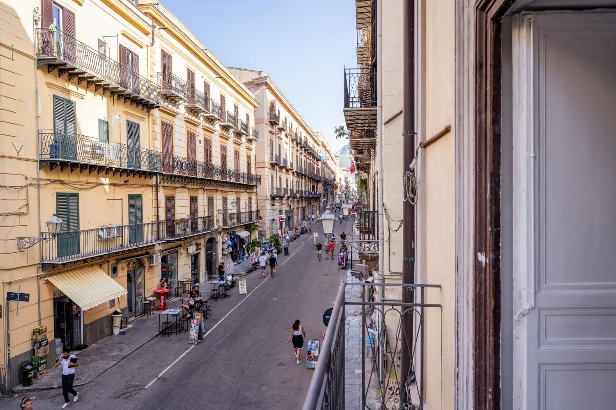 124 Maqueda Apartments Palermo Exterior foto